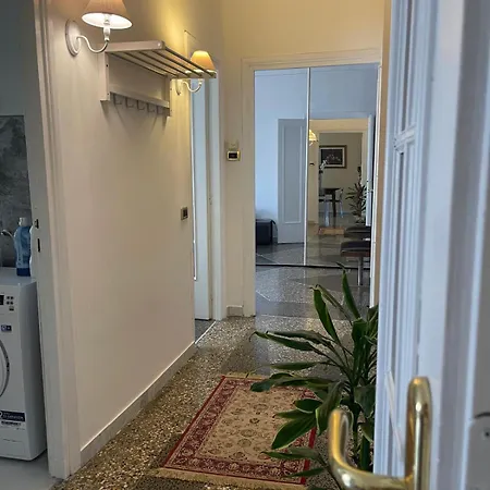Brando Apartment *
