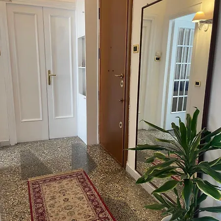 Apartment Brando Rome